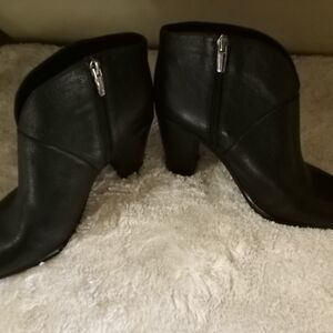 Vince Camuto Black Ankle Booties with Chunky Heel